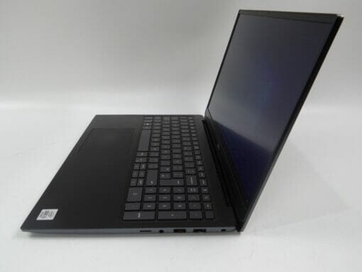 Dell Vostro 5590