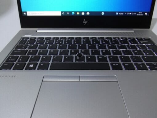 HP Elitebook 830 G5