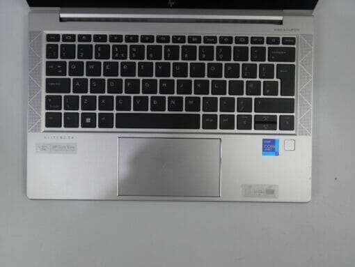 HP Elitebook 830 G8