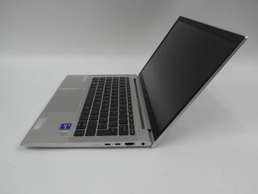 HP Elitebook 830 G8