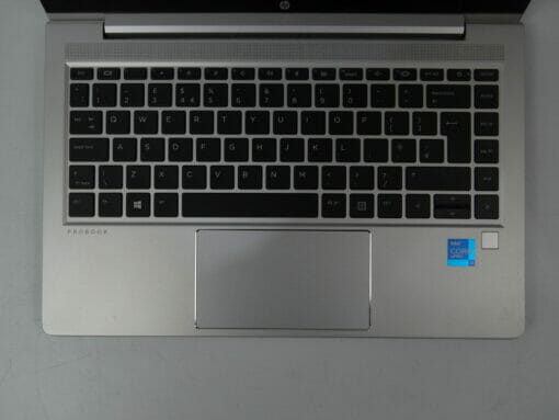 HP Elitebook 640 G8