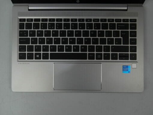 HP Elitebook 640 G8