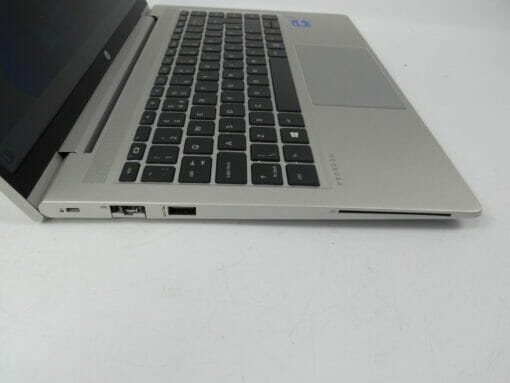 HP Elitebook 640 G8