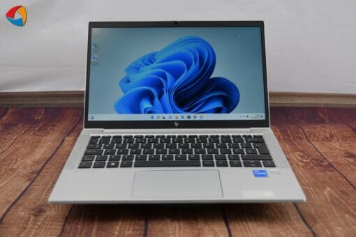 HP Elitebook 830 G8