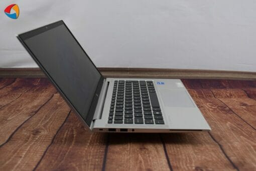 HP Elitebook 830 G8