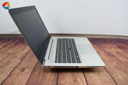 HP Elitebook 830 G6