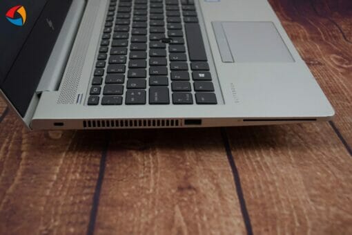 HP Elitebook 830 G6