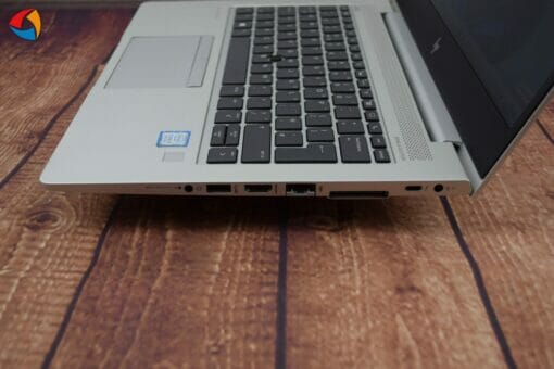 HP Elitebook 830 G6