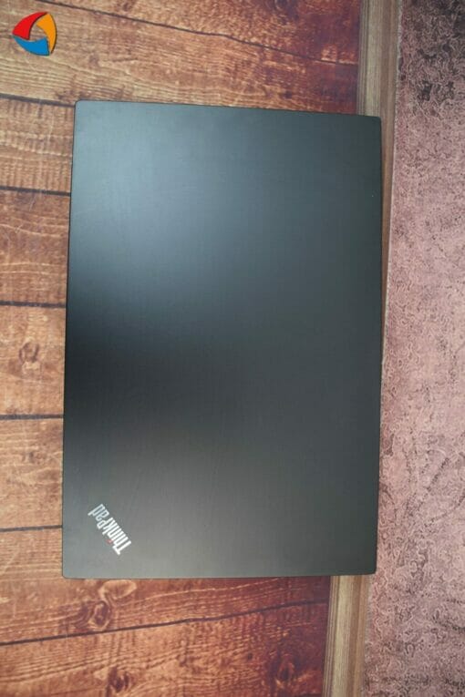 Lenovo E15