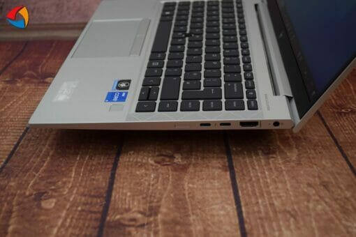 HP Elitebook 840 G8