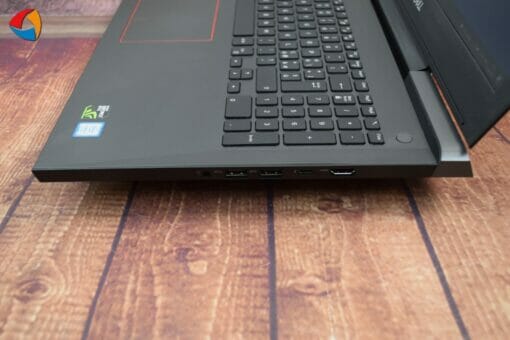 Dell Inspiron 15 Gaming 7577