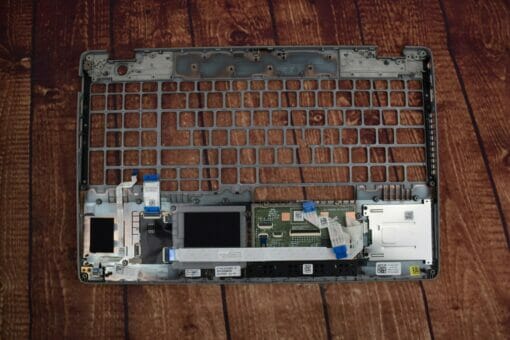 Dell OEM Latitude 5511 Precision 3551 Palmrest  touchpad CNN07 SKU E013 - Image 3
