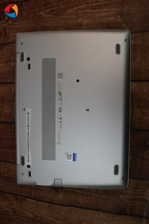 HP Elitebook 830 G8