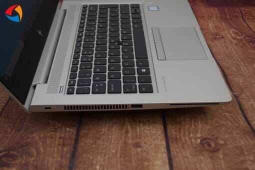 HP Elitebook 830 G6