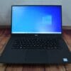 Dell XPS 15 7590
