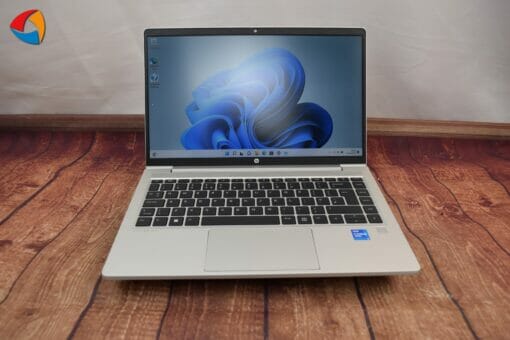 HP Elitebook 640 G8