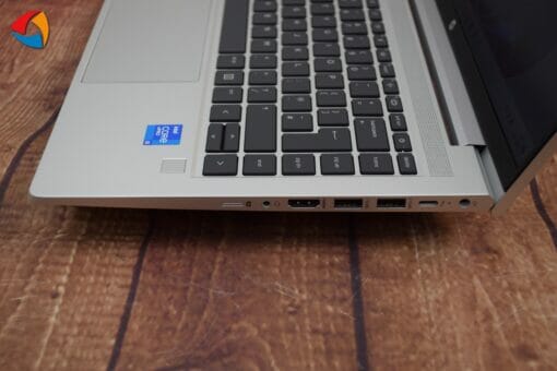 HP Elitebook 640 G8