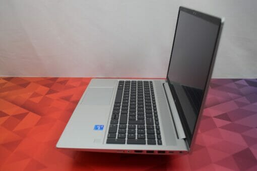 HP ProBook 650 G8