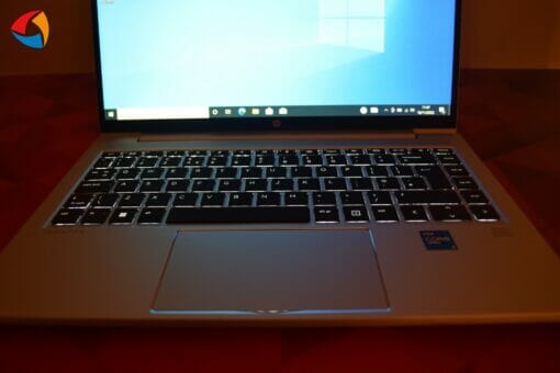 HP Elitebook 640 G8