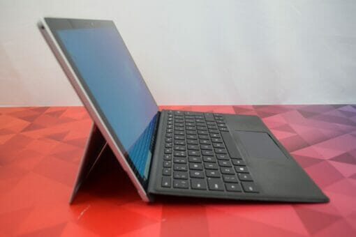 Microsoft Surface Pro 7+