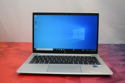 HP Elitebook 830 G8