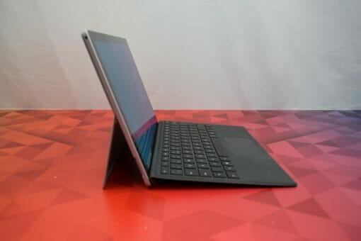 Microsoft Surface Pro 7 Plus