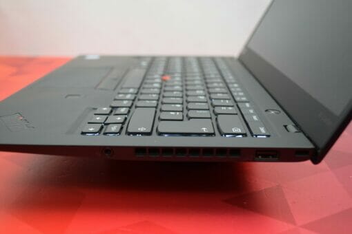 Lenovo X1 Carbon Gen6 14"