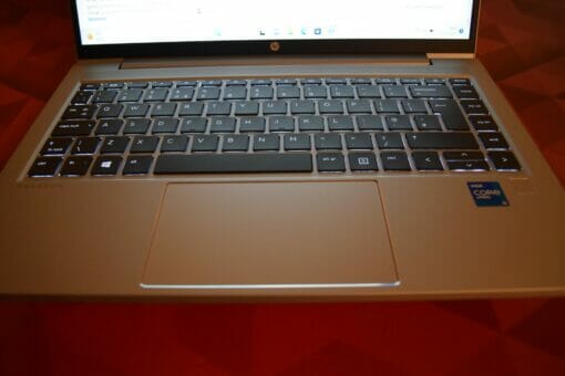 HP Elitebook 640 G8