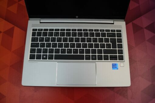 HP Elitebook 640 G8