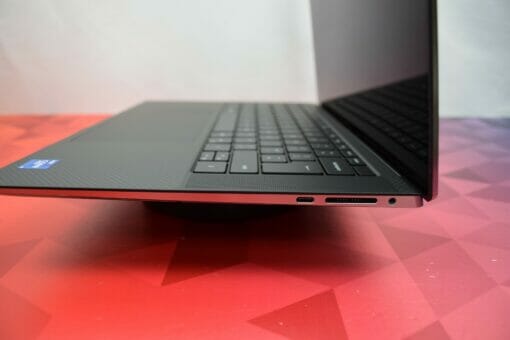 Dell Precision 5560