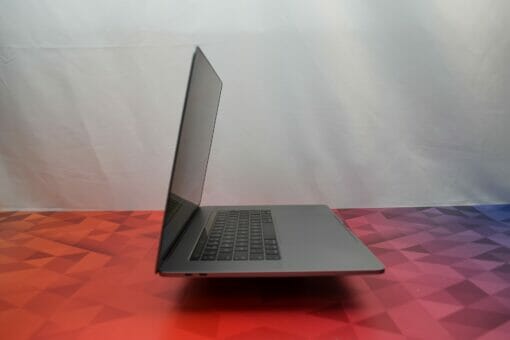 Apple MacBook Pro 201715"