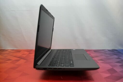 HP 250 G7 15.6" i7 8th Gen