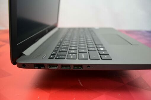 HP 250 G7 15.6" i7 8th Gen