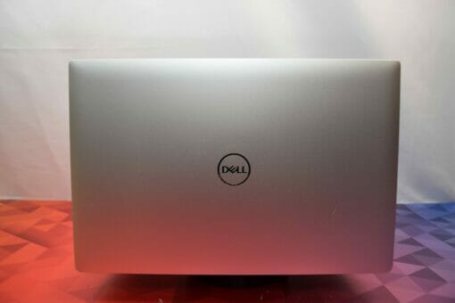 Dell XPS 15 7590