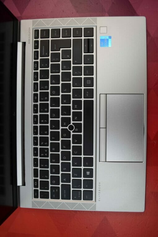 HP Elitebook 840 G8