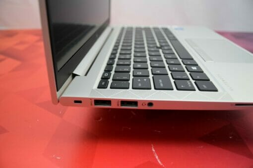 HP Elitebook 840 G8