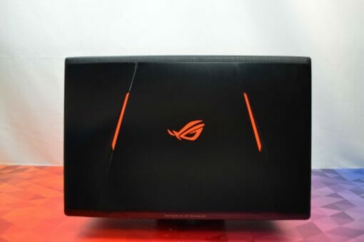 ASUS Rog Strix 15.6" GAMING LAPTOP i5 7th gen