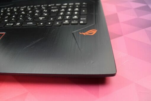 ASUS Rog Strix 15.6" GAMING LAPTOP i5 7th gen