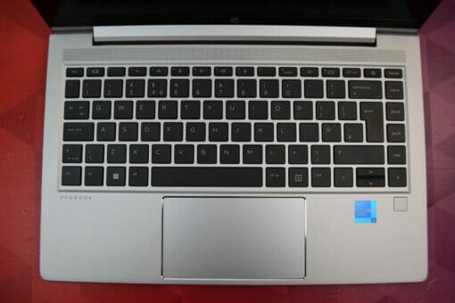 HP Elitebook 640 G8