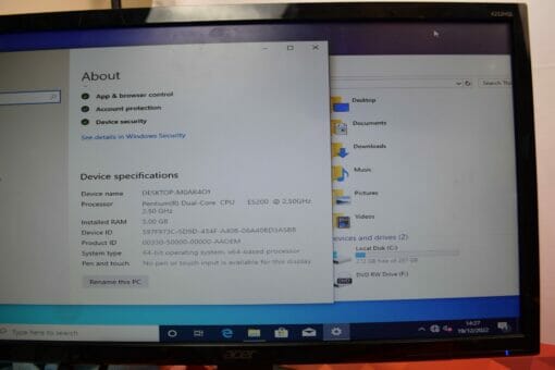 Compaq Pentium E5200 Intel G33 RAM 3GB HDD 320GB