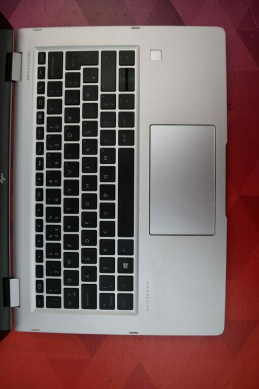 HP EliteBook x360 1030