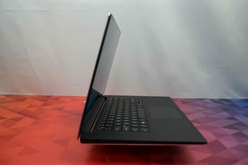 Dell XPS15 7590 15.6