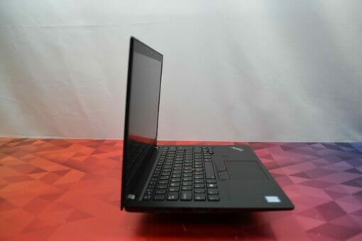 Lenovo ThinkPad T490S