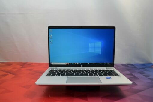 HP Elitebook 640 G8