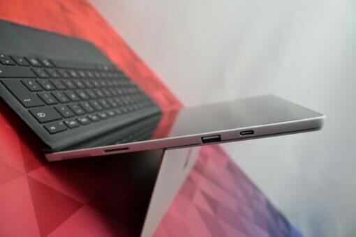 Microsoft Surface Pro 7 Plus