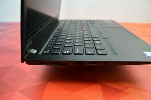 Lenovo ThinkPad T490S