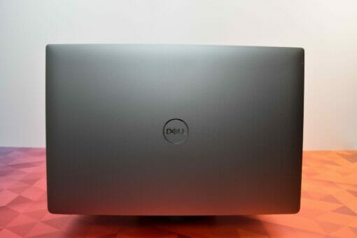 Dell Precision 5540 15.6'' i9 9th gen RAM 32GB SSD 512GB