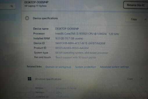 Hp 17 by3000 17.3" i5 10th gen