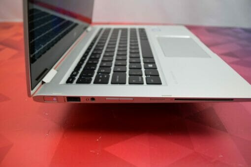 HP EliteBook x360 1030
