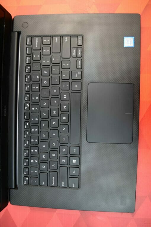 Dell XPS 15 7590